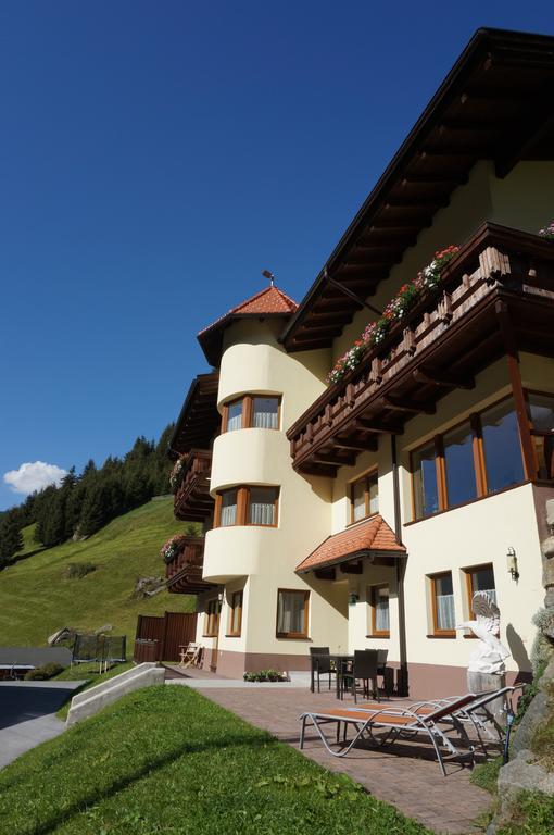 Adlerhof Apartment Санкт Леонард им Пицтал Екстериор снимка
